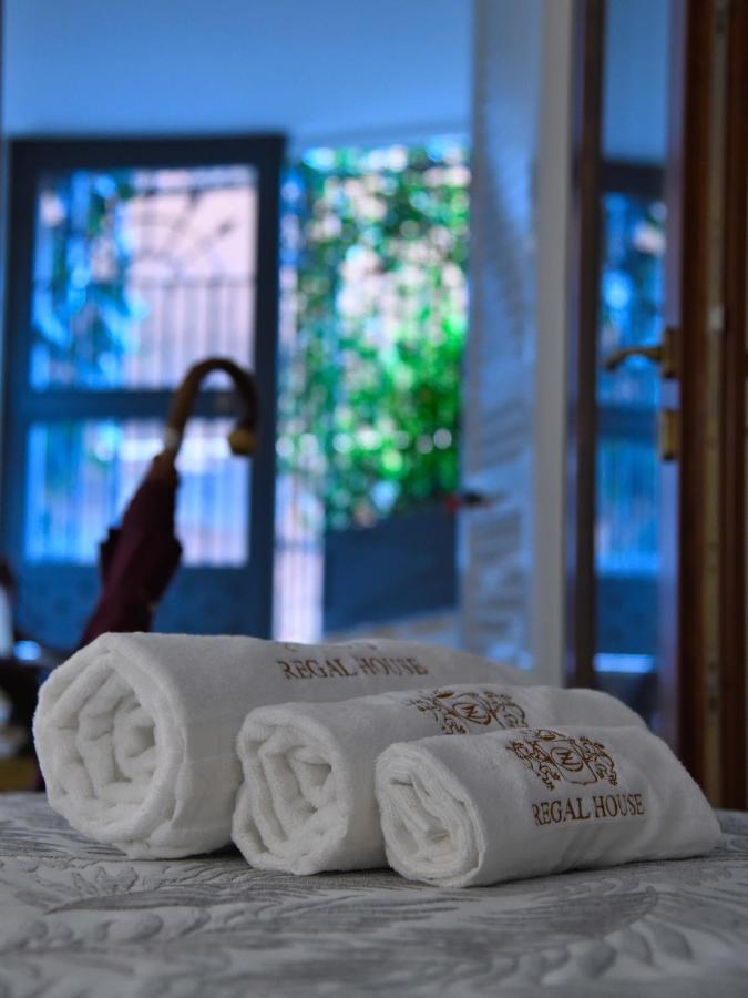 Hotel Regal House Roma Capucci 6 Exteriér fotografie