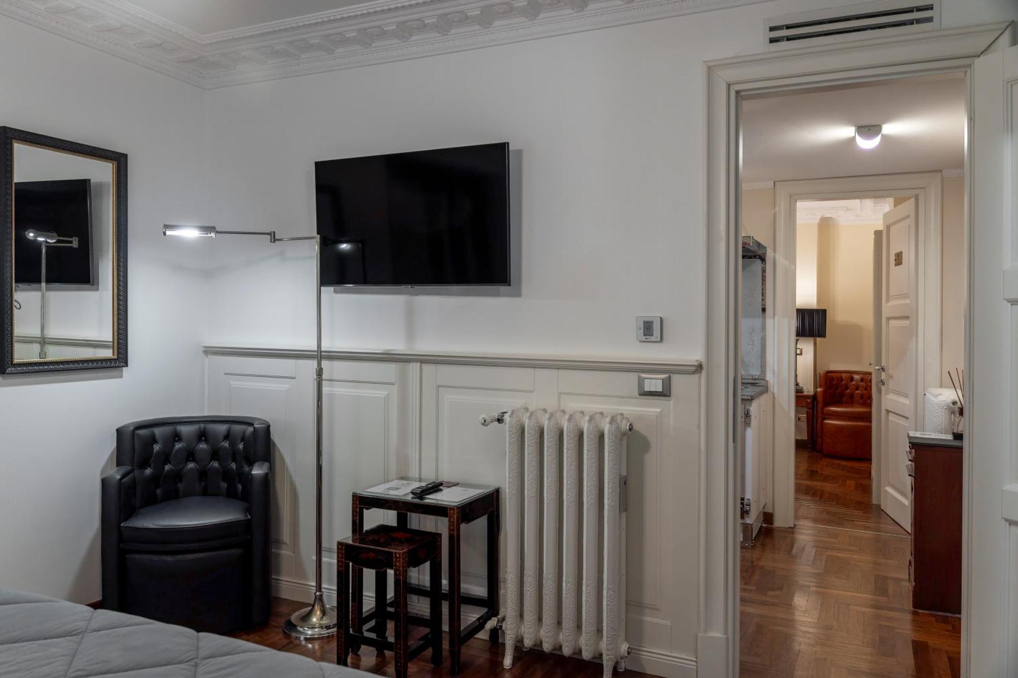 Hotel Regal House Roma Capucci 6 Exteriér fotografie
