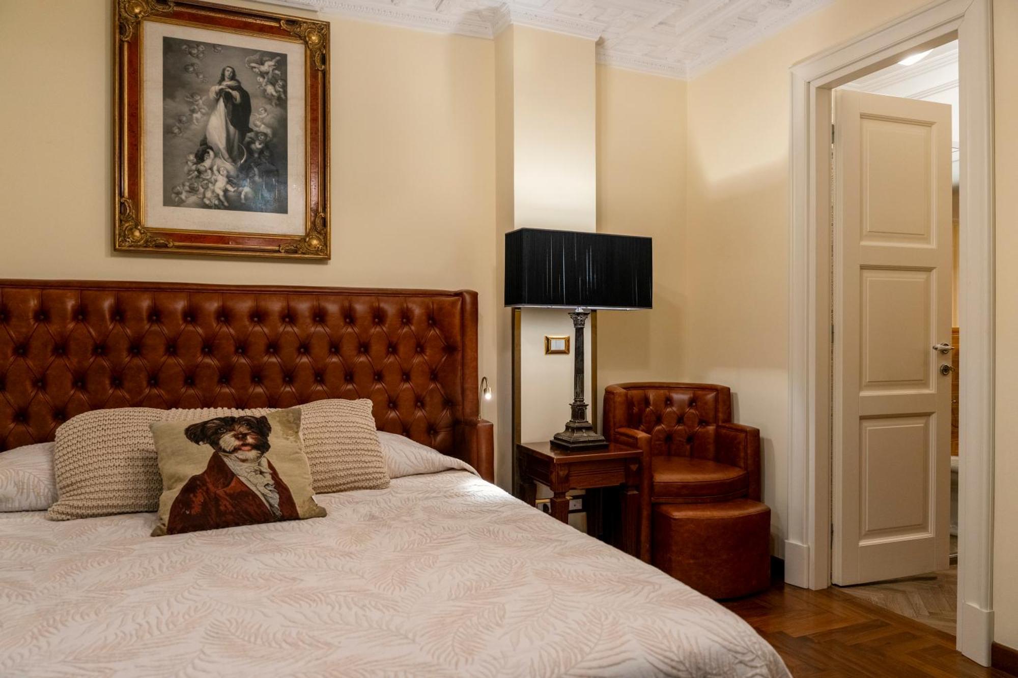Hotel Regal House Roma Capucci 6 Exteriér fotografie