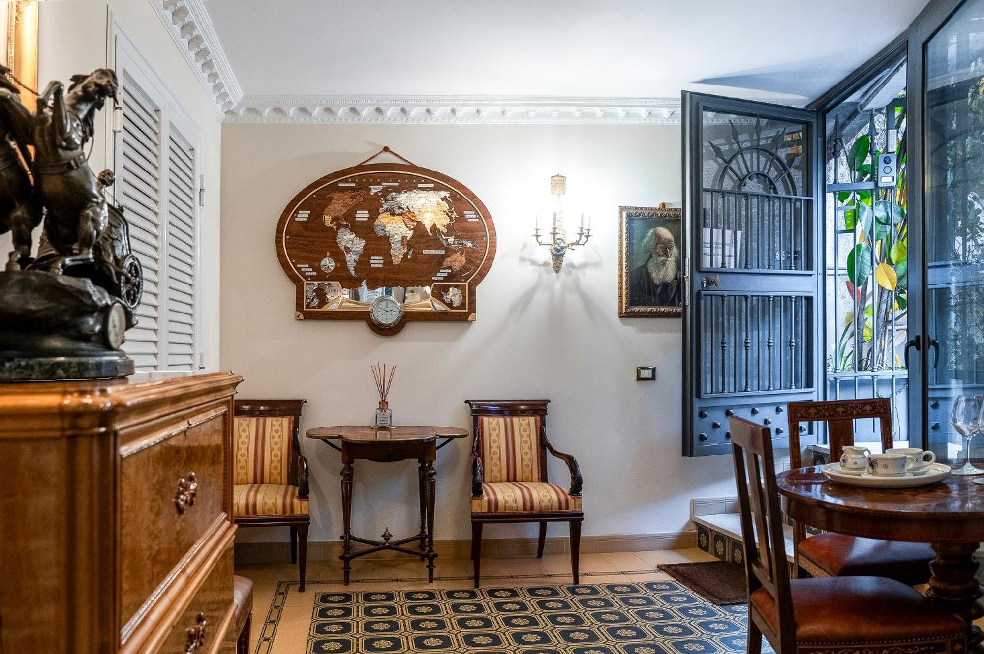 Hotel Regal House Roma Capucci 6 Exteriér fotografie